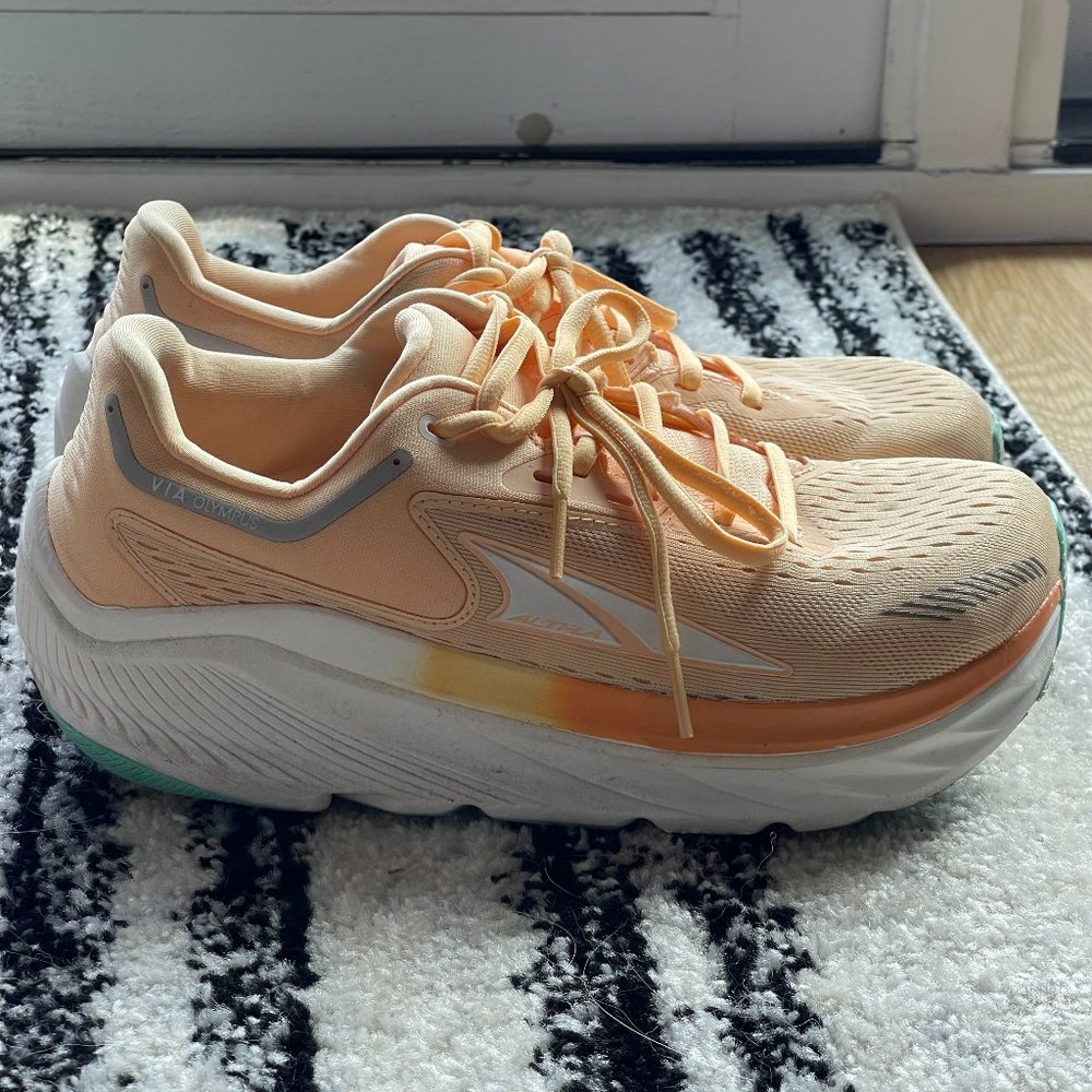 Altra Via Olympus (Women's 8)